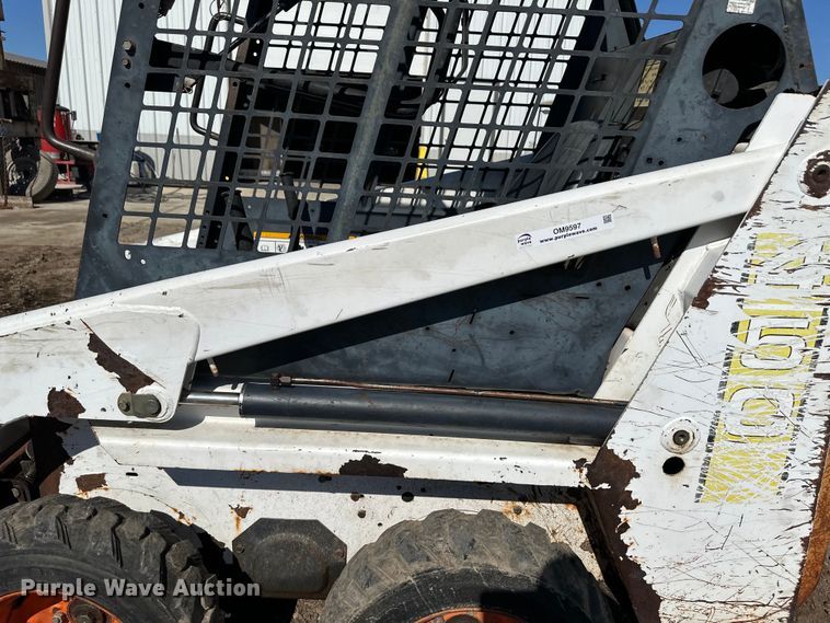 image for item OM9597 1996 Bobcat 450 skid steer loader