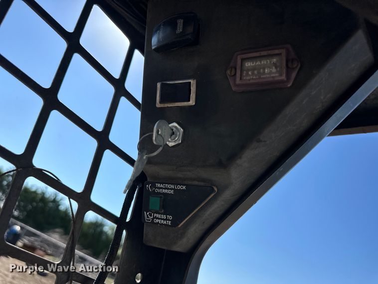 image for item OM9597 1996 Bobcat 450 skid steer loader