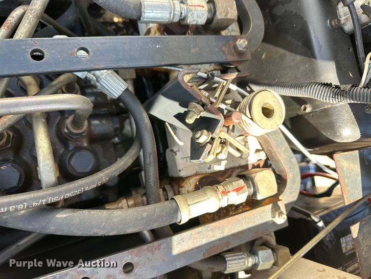 image for item OM9597 1996 Bobcat 450 skid steer loader