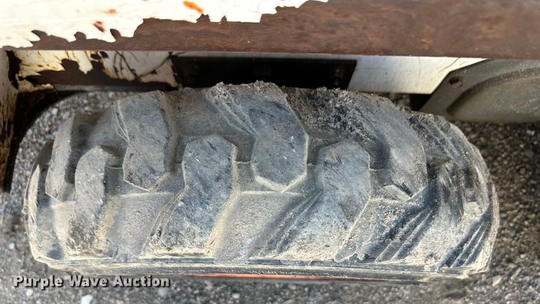 image for item OM9597 1996 Bobcat 450 skid steer loader