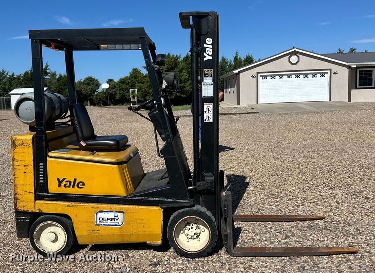 image for item OM9598 Yale GC040AENUAE083 forklift