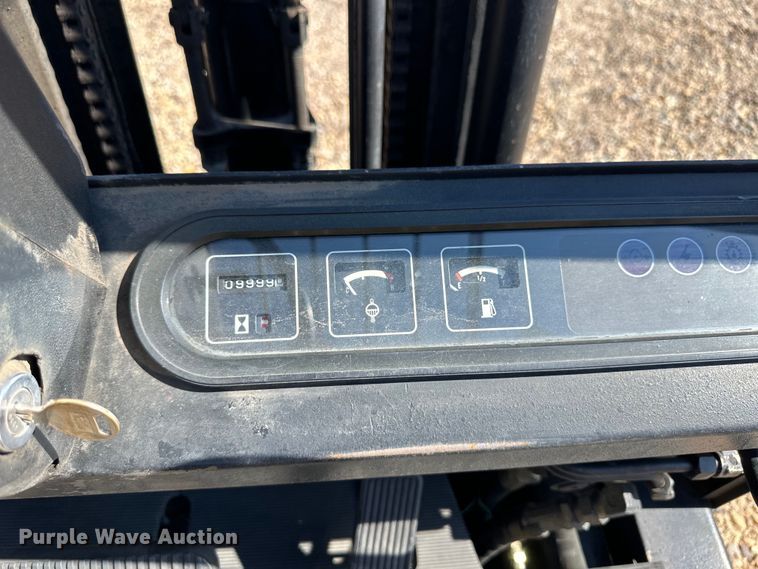 image for item OM9598 Yale GC040AENUAE083 forklift