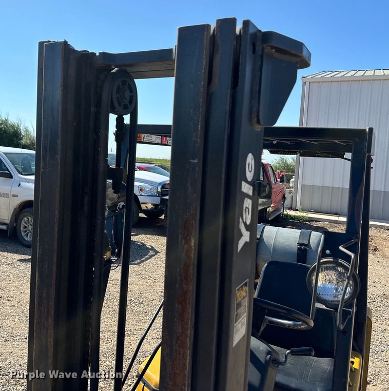 image for item OM9598 Yale GC040AENUAE083 forklift