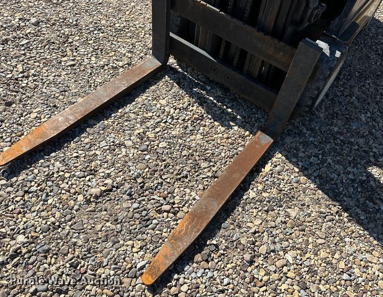 image for item OM9598 Yale GC040AENUAE083 forklift