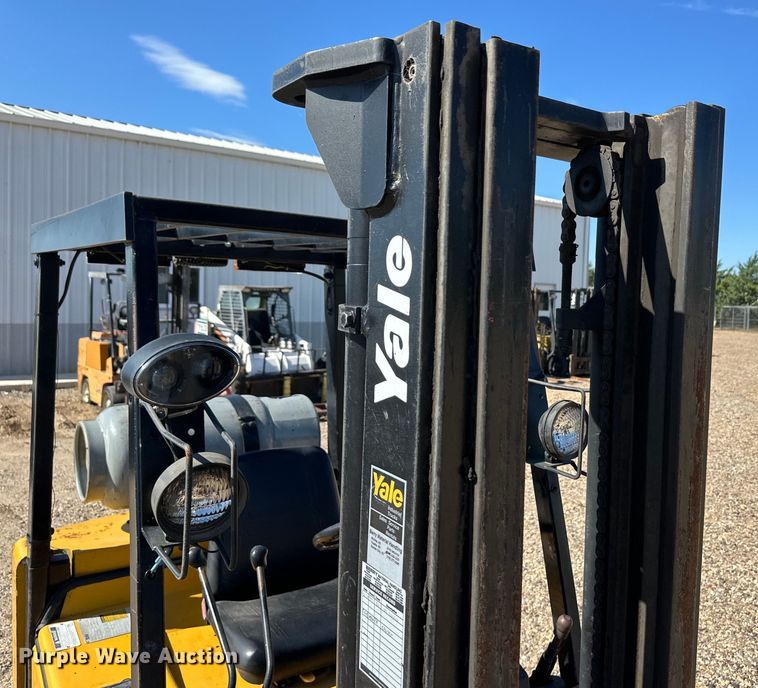 image for item OM9598 Yale GC040AENUAE083 forklift