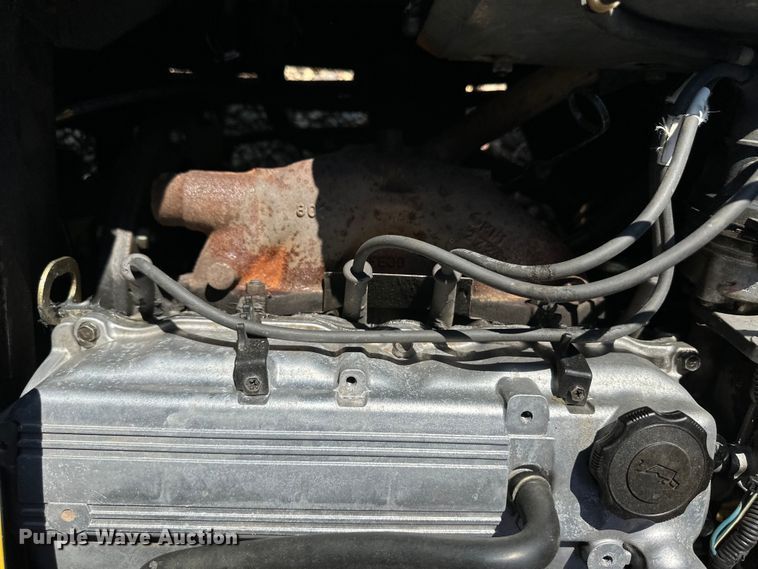 image for item OM9598 Yale GC040AENUAE083 forklift