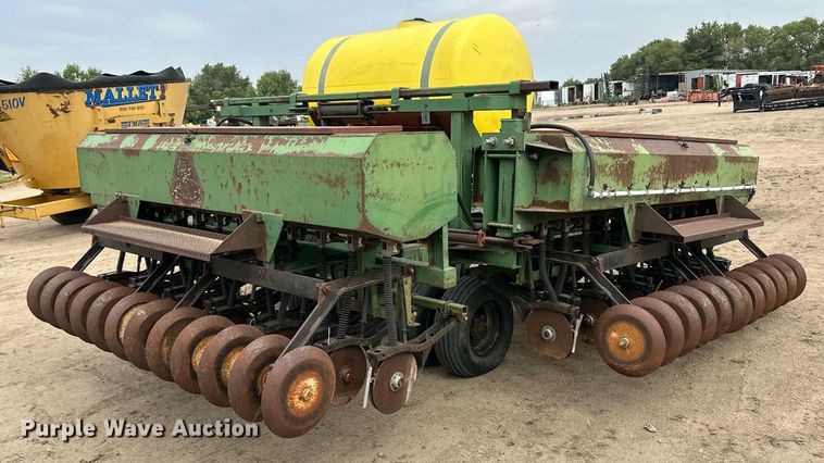image for item OM9621 Great Plains 30-361080-HS seeder