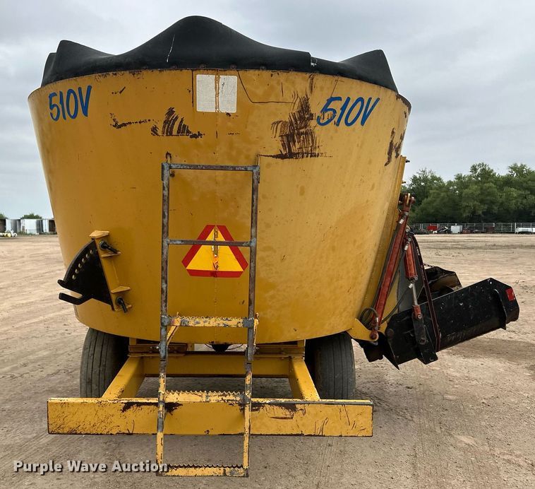 image for item OM9622 2001 Mallett 400V feed mixer