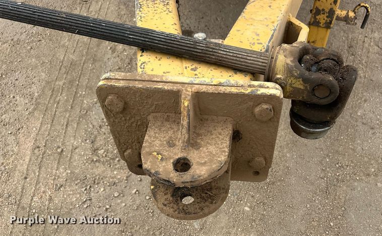 image for item OM9622 2001 Mallett 400V feed mixer