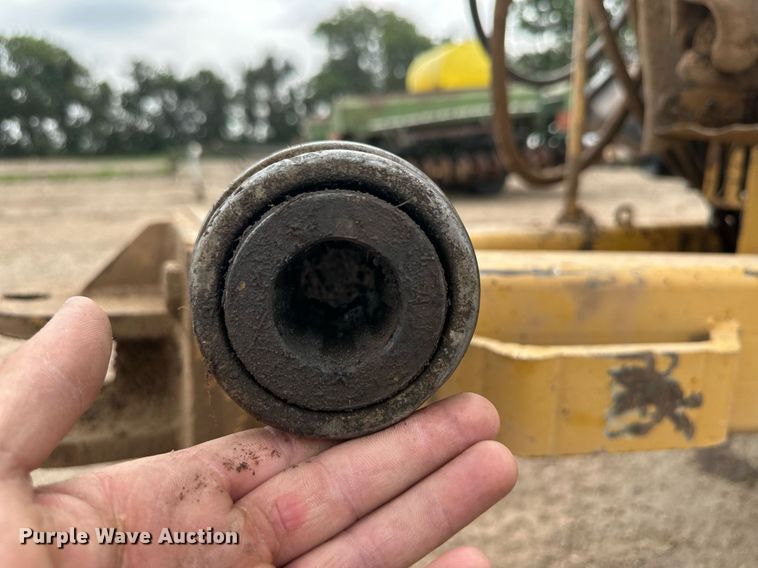 image for item OM9622 2001 Mallett 400V feed mixer