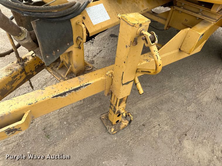 image for item OM9622 2001 Mallett 400V feed mixer