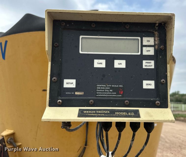 image for item OM9622 2001 Mallett 400V feed mixer