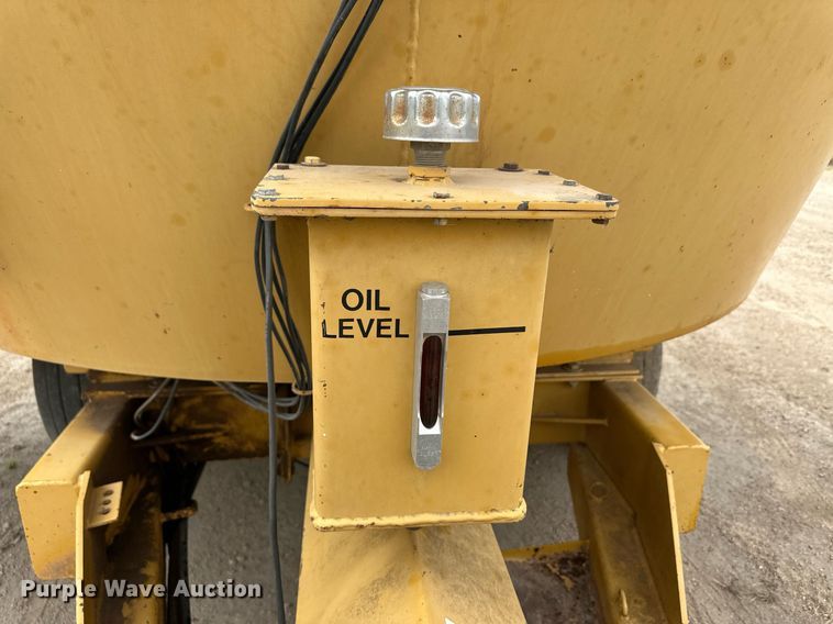 image for item OM9622 2001 Mallett 400V feed mixer