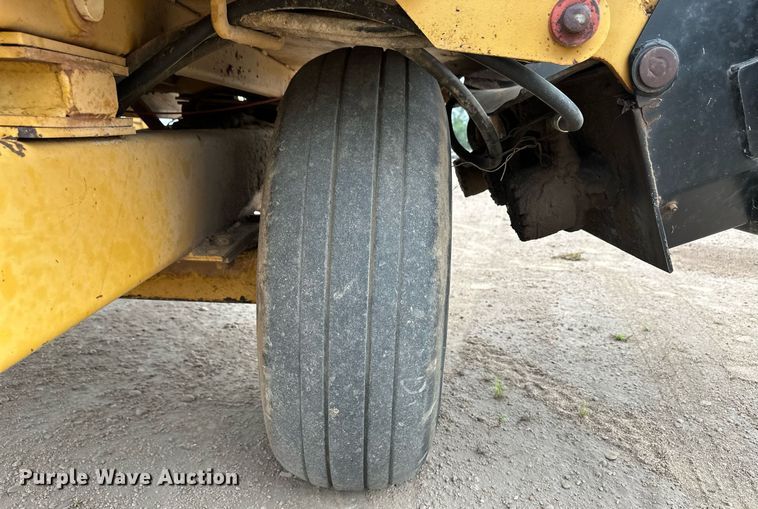 image for item OM9622 2001 Mallett 400V feed mixer