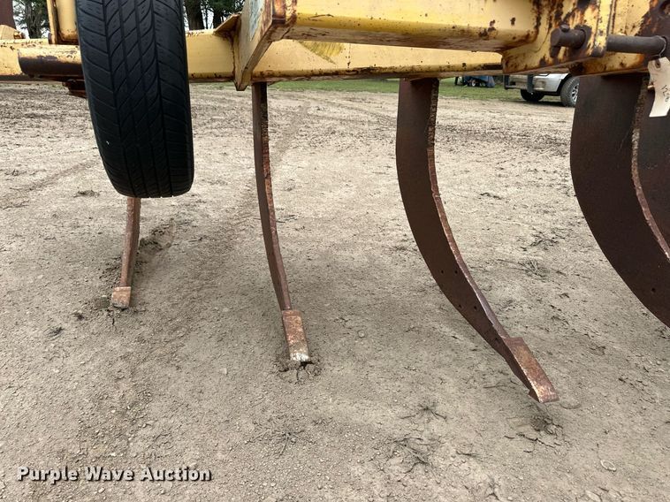 image for item OM9623 V-ripper