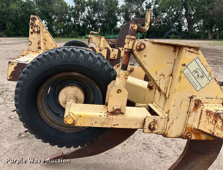 image for item OM9623 V-ripper