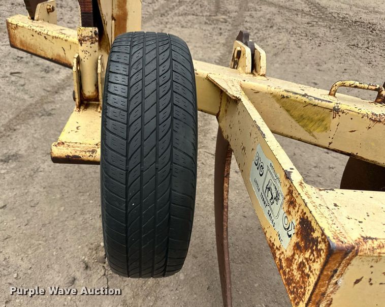 image for item OM9623 V-ripper