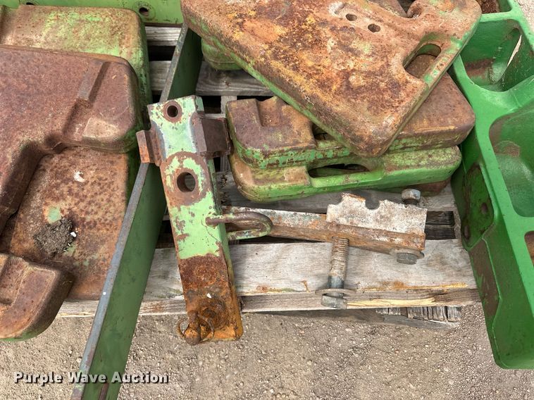 image for item OM9626 John Deere tractor weights