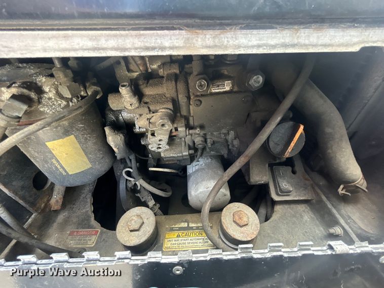 image for item DJ6378 2016 Freightliner Cascadia semi truck