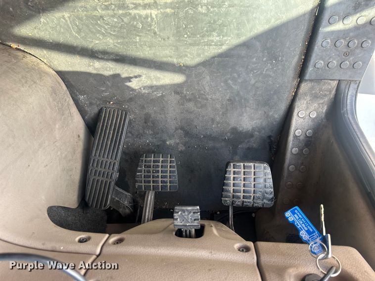 image for item DJ6378 2016 Freightliner Cascadia semi truck