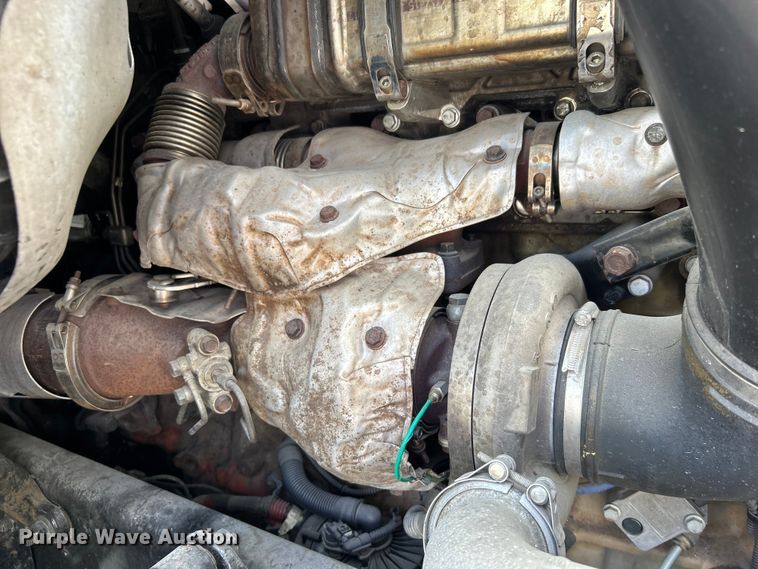 image for item DJ6378 2016 Freightliner Cascadia semi truck