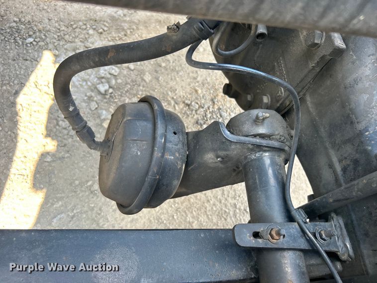 image for item DJ6378 2016 Freightliner Cascadia semi truck