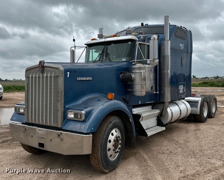image for item DK6667 2005 Kenworth W900 semi truck