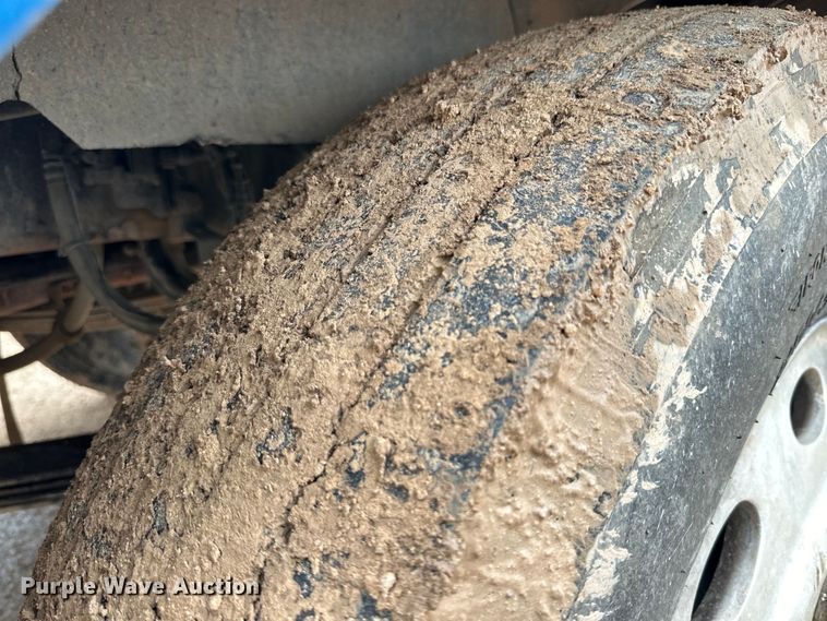 image for item DK6667 2005 Kenworth W900 semi truck