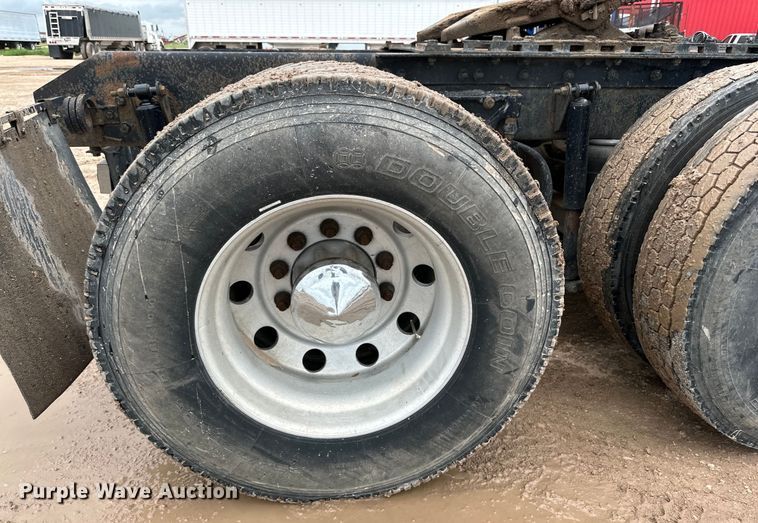 image for item DK6667 2005 Kenworth W900 semi truck