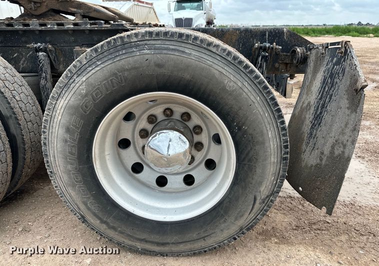 image for item DK6667 2005 Kenworth W900 semi truck