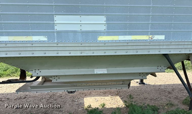 image for item DM2721 2002 Timpte grain trailer