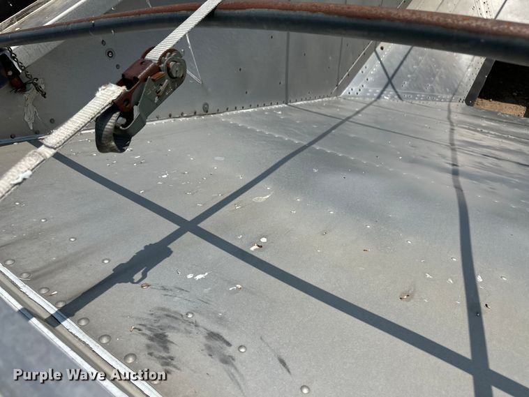 image for item DM2721 2002 Timpte grain trailer