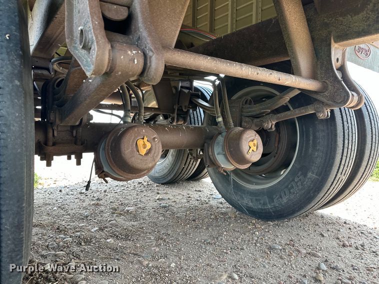 image for item DM2721 2002 Timpte grain trailer
