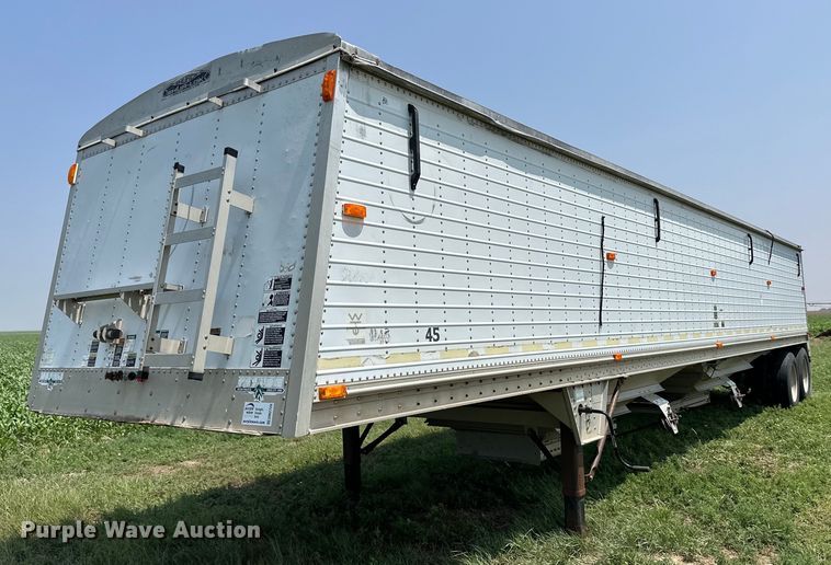image for item DM2726 2004 Wilson DWH-500C grain trailer