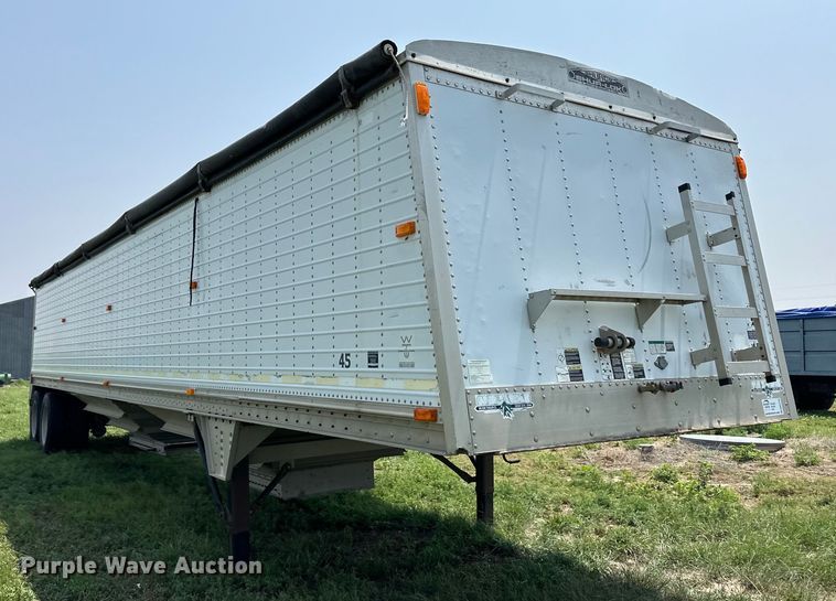 image for item DM2726 2004 Wilson DWH-500C grain trailer