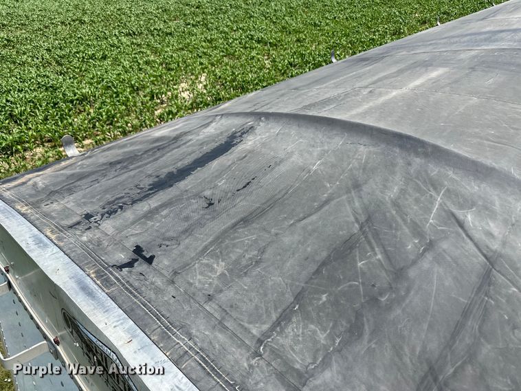 image for item DM2726 2004 Wilson DWH-500C grain trailer