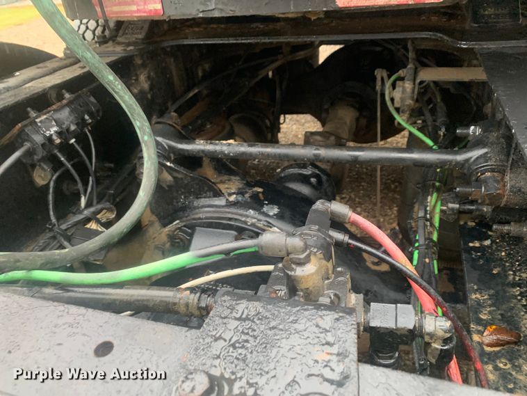 image for item DM7941 2013 Mack CXU613 Pinnacle  semi truck