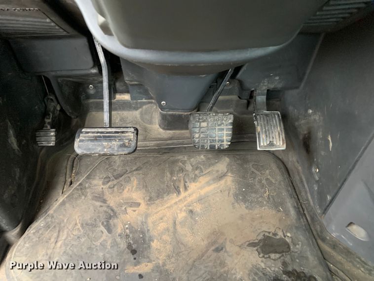 image for item DM7941 2013 Mack CXU613 Pinnacle  semi truck