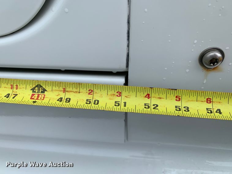 image for item DM7951 2019 International  LT625 semi truck