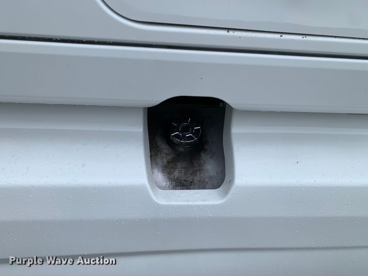 image for item DM7951 2019 International  LT625 semi truck