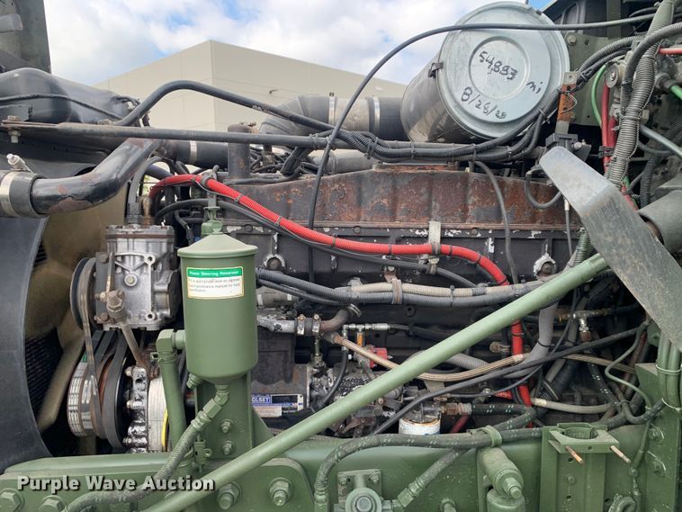 image for item DM7962 2007 Freightliner  M915A4R2 FLD120 semi truck