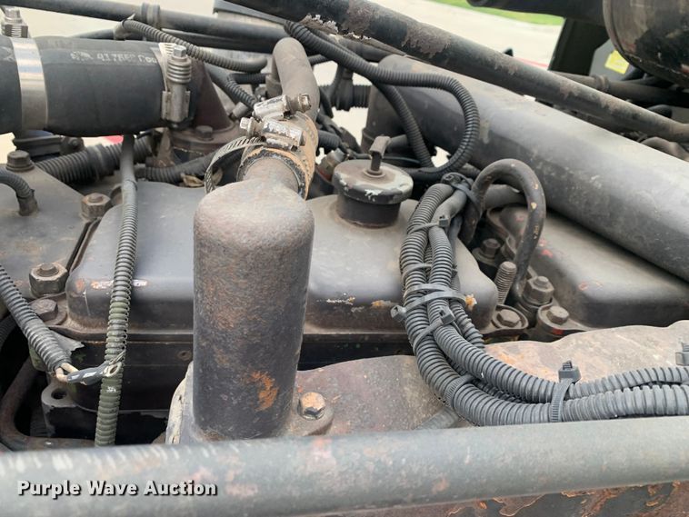 image for item DM7962 2007 Freightliner  M915A4R2 FLD120 semi truck