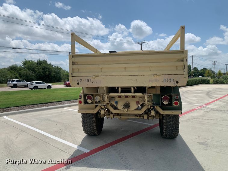 image for item DM7965 1994 Stewart & Stevenson M1078 flatbed truck