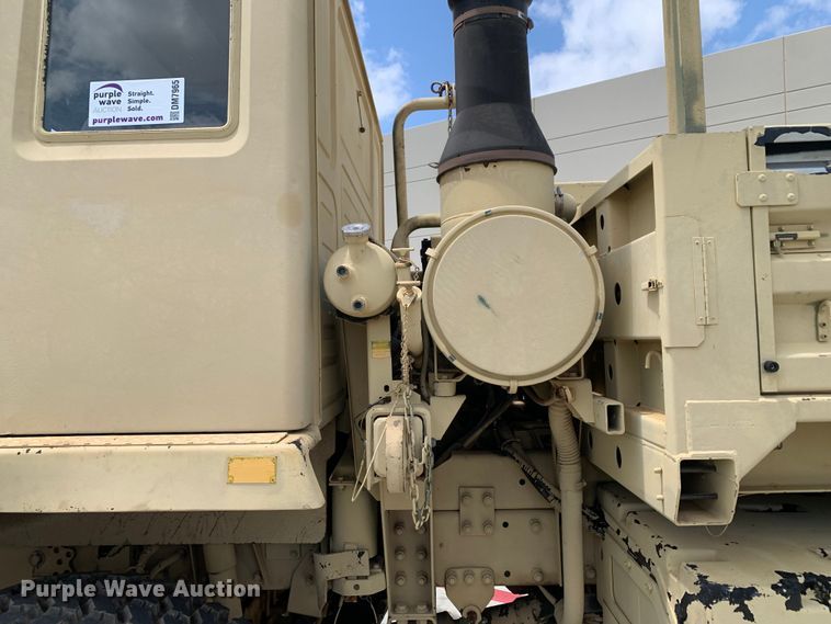 image for item DM7965 1994 Stewart & Stevenson M1078 flatbed truck