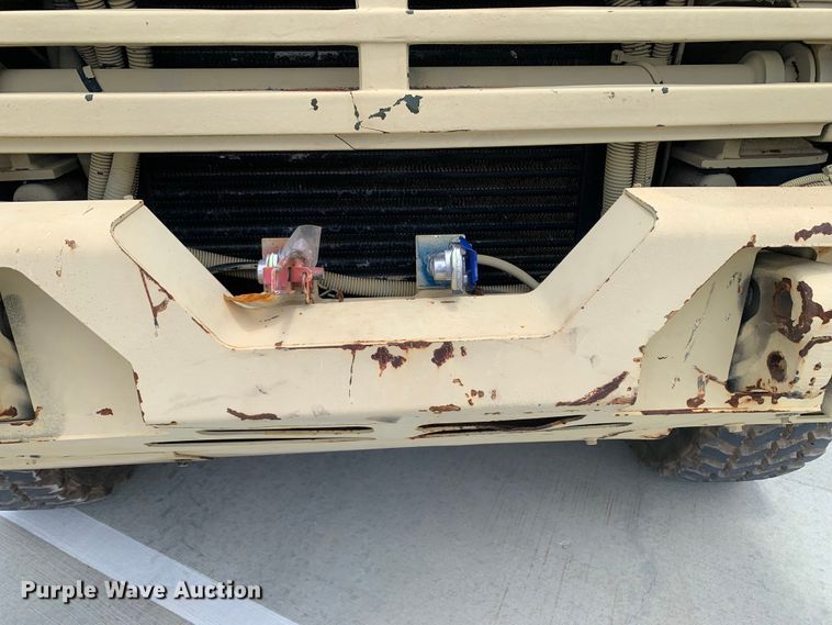 image for item DM7965 1994 Stewart & Stevenson M1078 flatbed truck