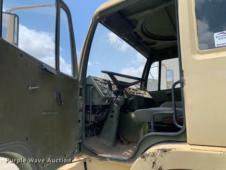 image for item DM7965 1994 Stewart & Stevenson M1078 flatbed truck