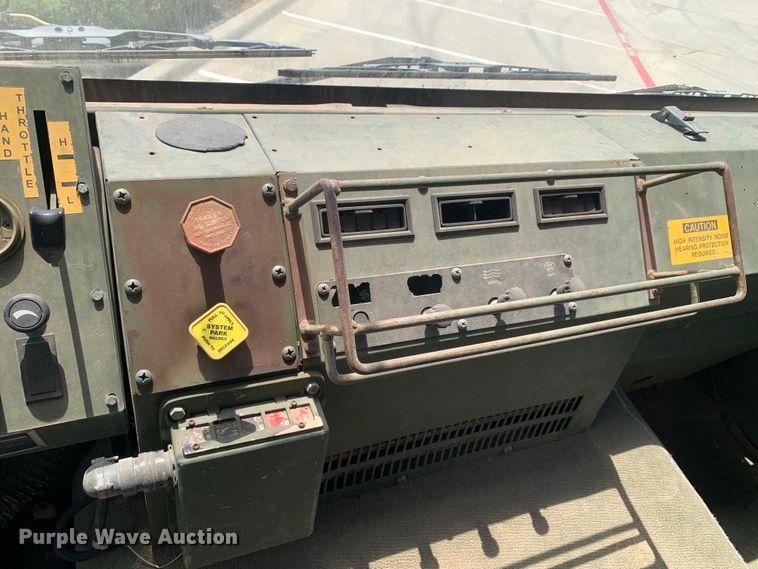 image for item DM7965 1994 Stewart & Stevenson M1078 flatbed truck