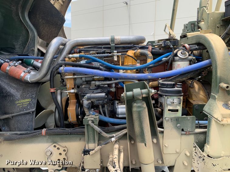 image for item DM7965 1994 Stewart & Stevenson M1078 flatbed truck