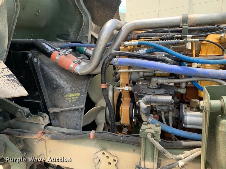 image for item DM7965 1994 Stewart & Stevenson M1078 flatbed truck