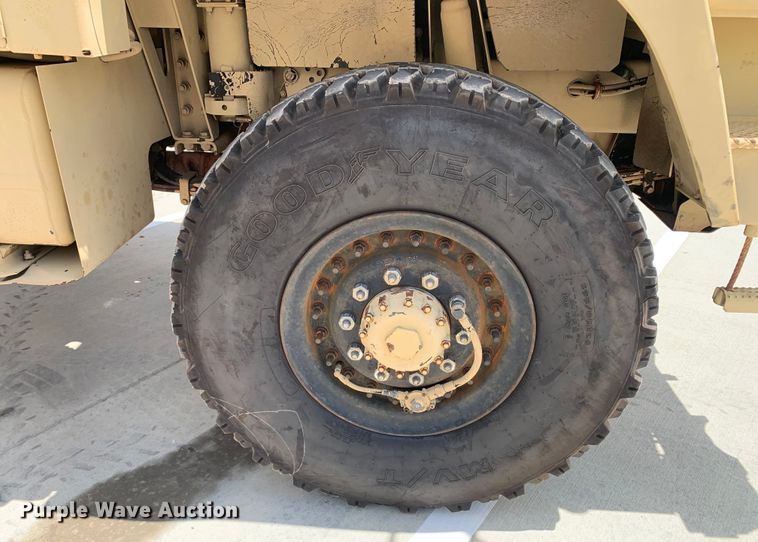 image for item DM7965 1994 Stewart & Stevenson M1078 flatbed truck